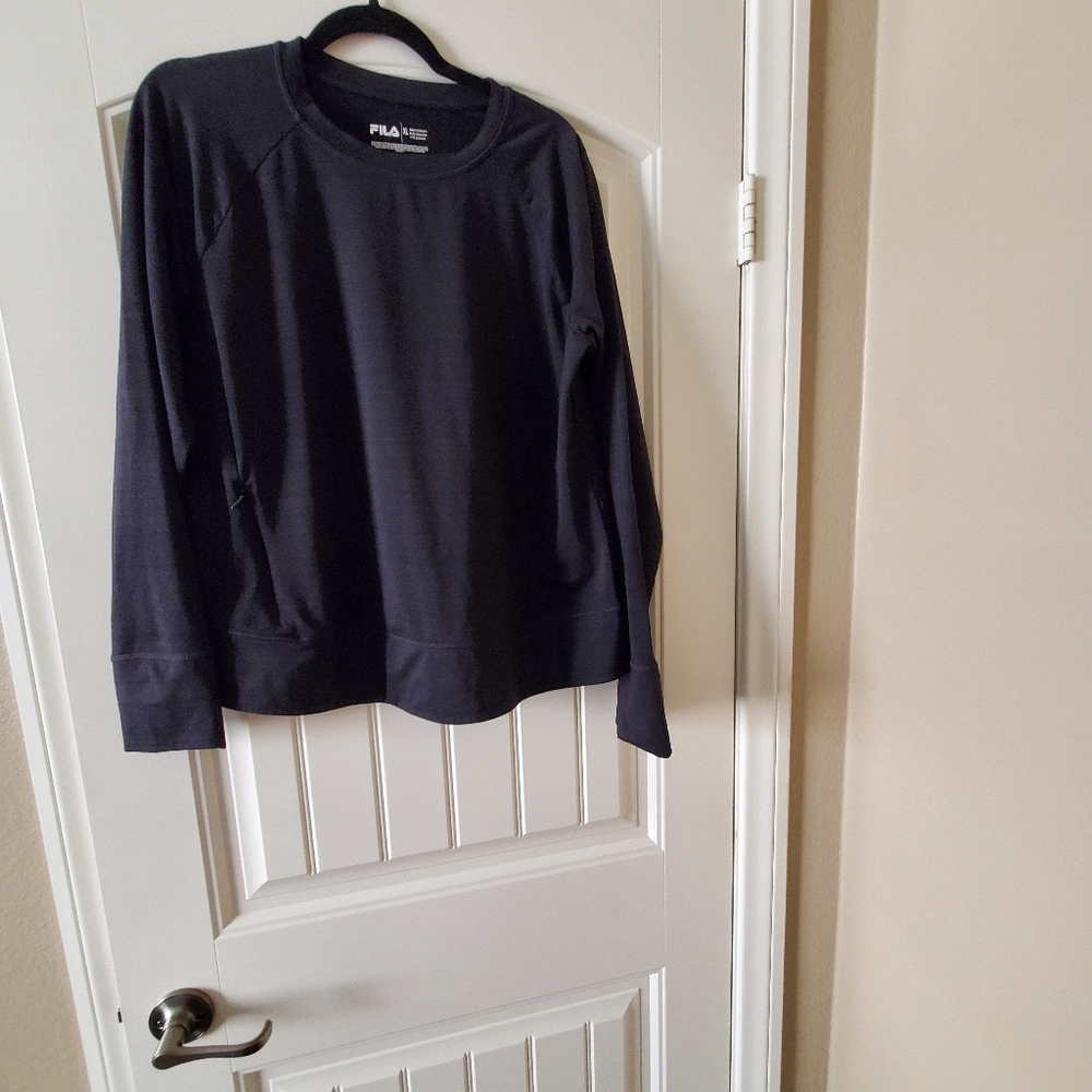 Fila Women Long Sleeve Work Out Top